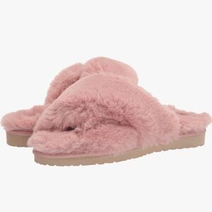 Sam Edelman Jeane Cozy Pink Faux Fur Slippers EUC